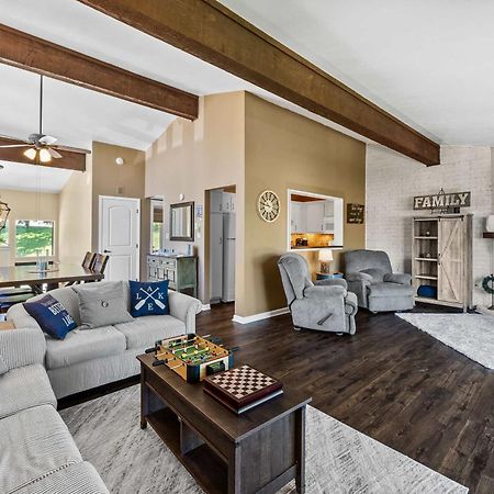 New Lake Como Condo With Lake Views Lake Geneva Bagian luar foto